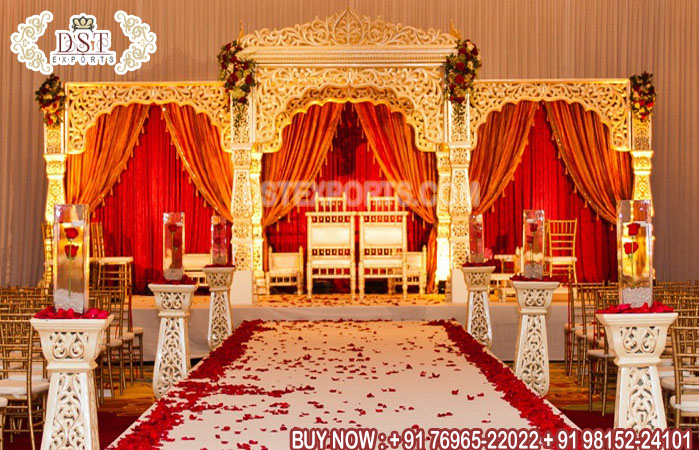 Amazing Wedding Bollywood Pillar Mandap