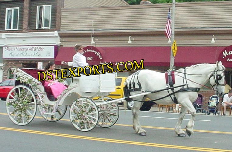 Laurel Parade Carriage