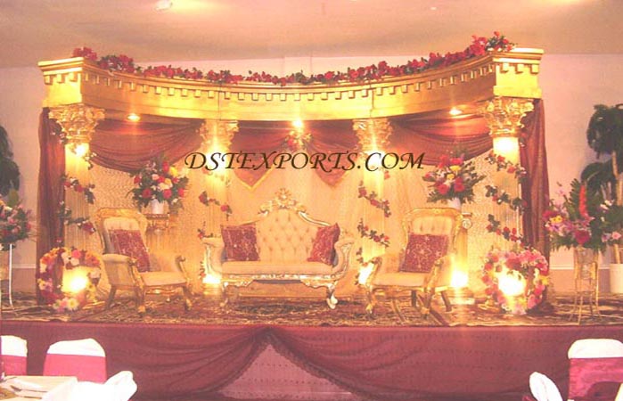 Golden Lighted Wedding Stage Set