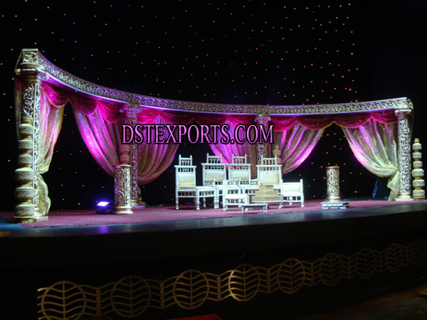WEDDING CARVED NIGHT STAGE