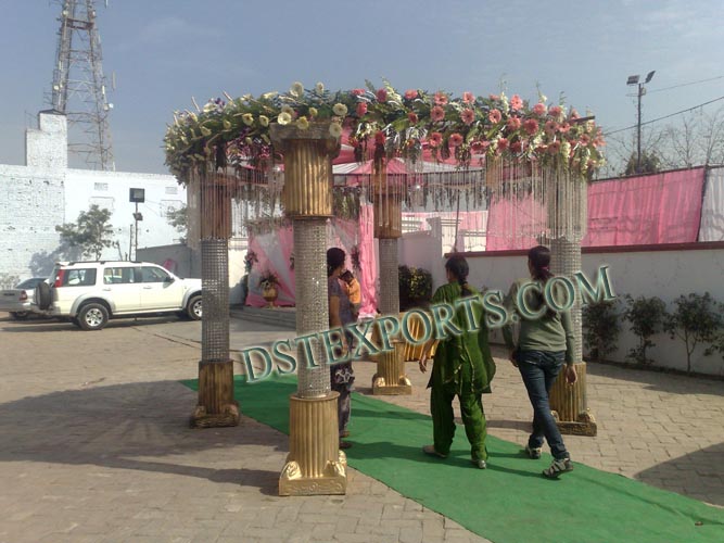 INDIAN WEDDING CRYSTAL ENTERANCE THEEM