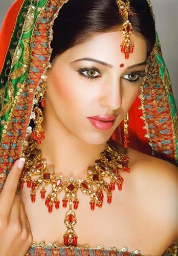 INDIAN WEDDING BRIDAL JEWELLERY 1