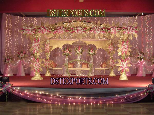 WEDDING DECORATED PINK STAGE SET