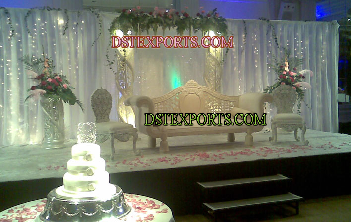 ASIAN WEDDING LIGHTED PEARL STAGE