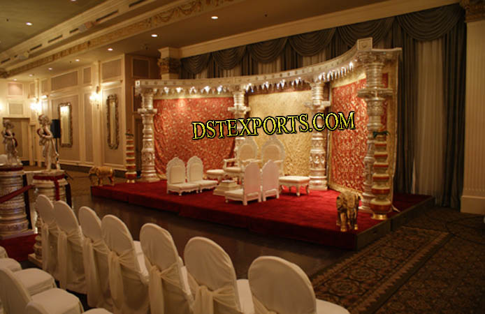 HINDU WEDDING DEV PILLARS STAGE