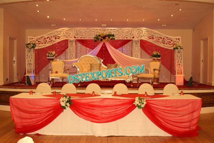 BEAUTIFUL  WEDDING  CARVED STAGE SET