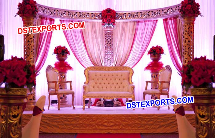 Golden Carved Pillar Reception stage