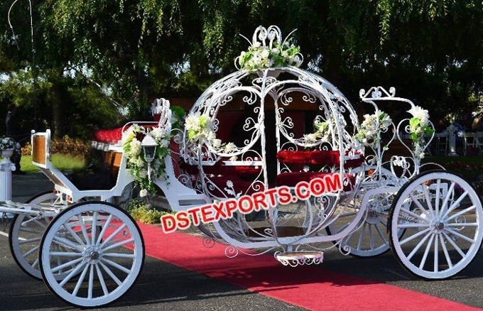Beautiful Cinderella Carriage For Wedding