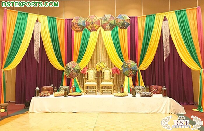 Punjabi Wedding Backdrop & Gold Draping