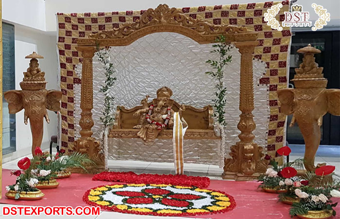 Ganesha Statue Entrance for Gujarati Wedding