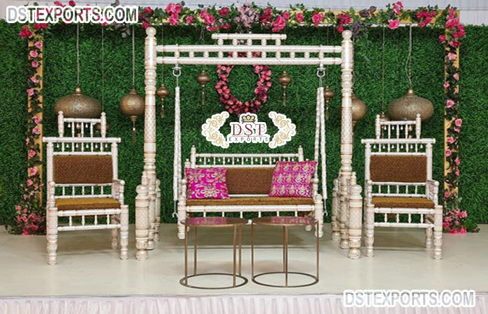 Classy Theme Wedding Stage Swing Set