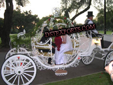 Cindrela wedding carriage