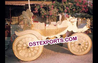 Golden Decorated Wedding Buggy Carriage