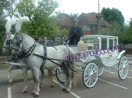 WEDDING WHITE COVERED CARRIAGE