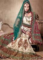 INDIAN WEDDING BEAUTIFUL BRIDAL LEHENGA