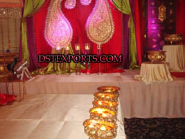 WEDDING BACKDROP WITH MORE PANKH