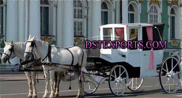 BEAUTIFUL WEDDING COVERED CARRIAGE