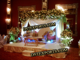 WEDDING STAGE WITH LOVE SEAT