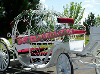 NEW WHITE RED CINDERALA CARRIAGE