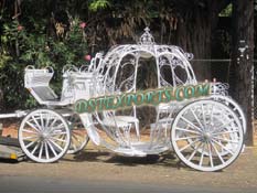 NEW WEDDING CINDERELLA HORSE DRAWN CARRIAGE