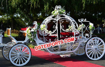 Beautiful Cinderella Carriage For Wedding