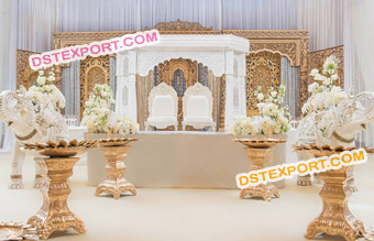 Haveli Style Fiber Wedding Mandap Decoration